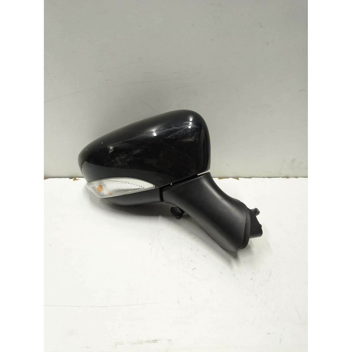 Rétroviseur extérieur droit  pour RENAULT Clio IV 5 portes 0.9 TCe 12V eco2 S&S 90 cv  Intens