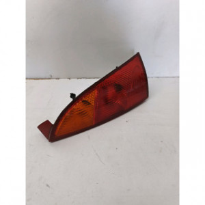 Feu arrière gauche  pour FORD Focus I Berline 2.0 i 16V 130cv  Ghia