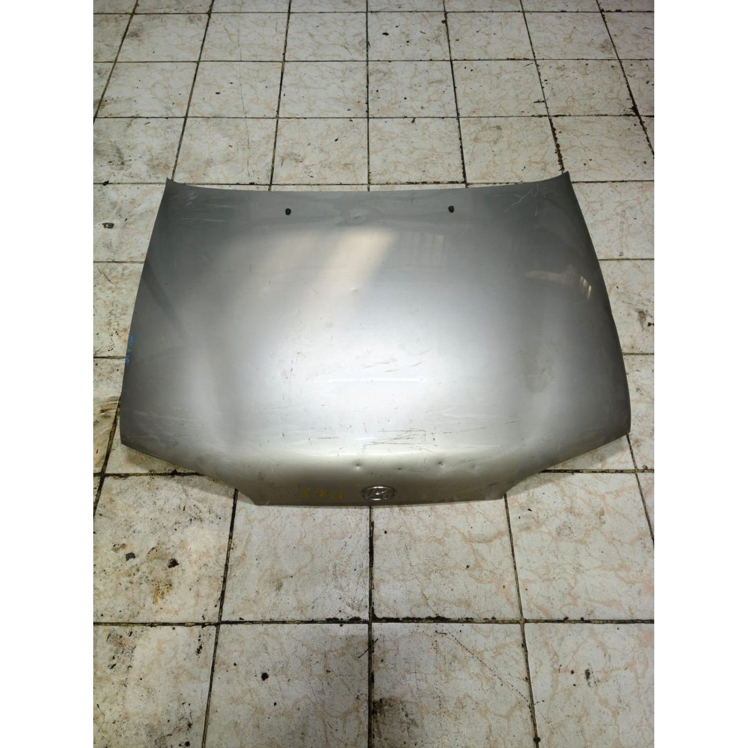 Capot avant  pour HYUNDAI Pony 1.3 i 84cv