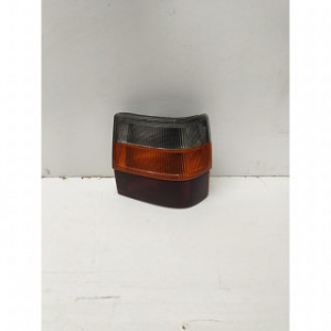 Feu arrière droit  pour RENAULT R11 5 portes 1.2 55cv  GTL
