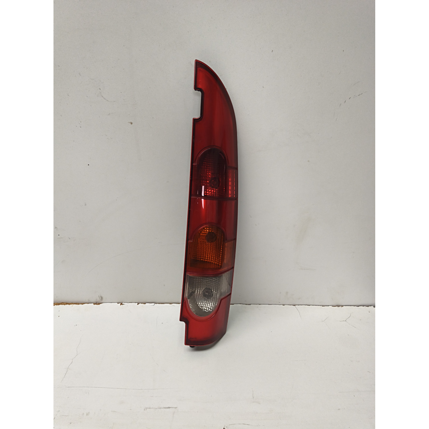 Feu arrière droit  pour RENAULT Kangoo Express I Phase 2 Diesel 1.5 dCi