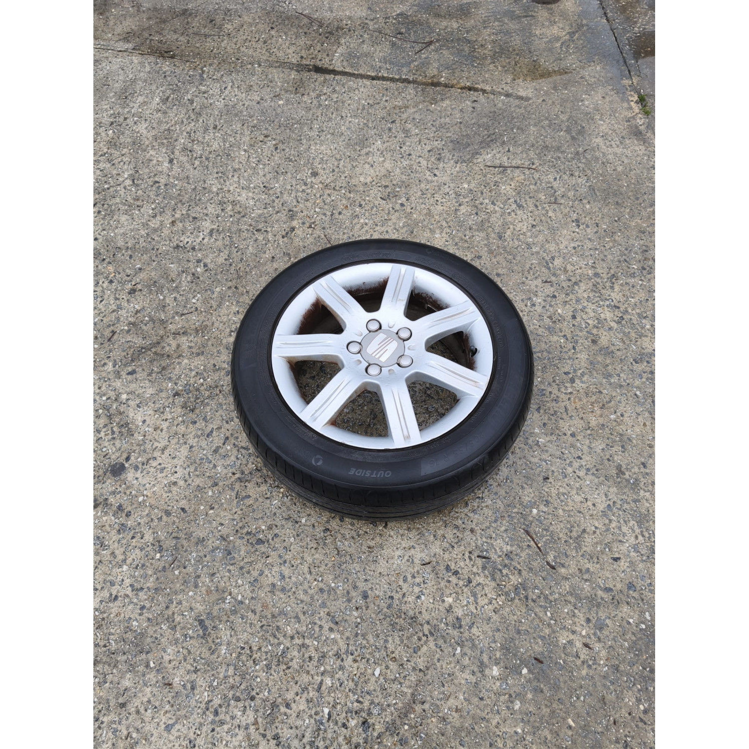 Jante alu  pour SEAT Leon II 1.6 TDi CR DPF 105 cv  Sport