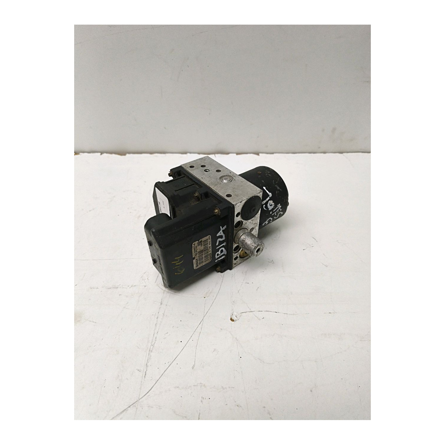 Bloc hydraulique abs  pour SEAT Ibiza III Phase 2 1.2 i 12V 64 cv