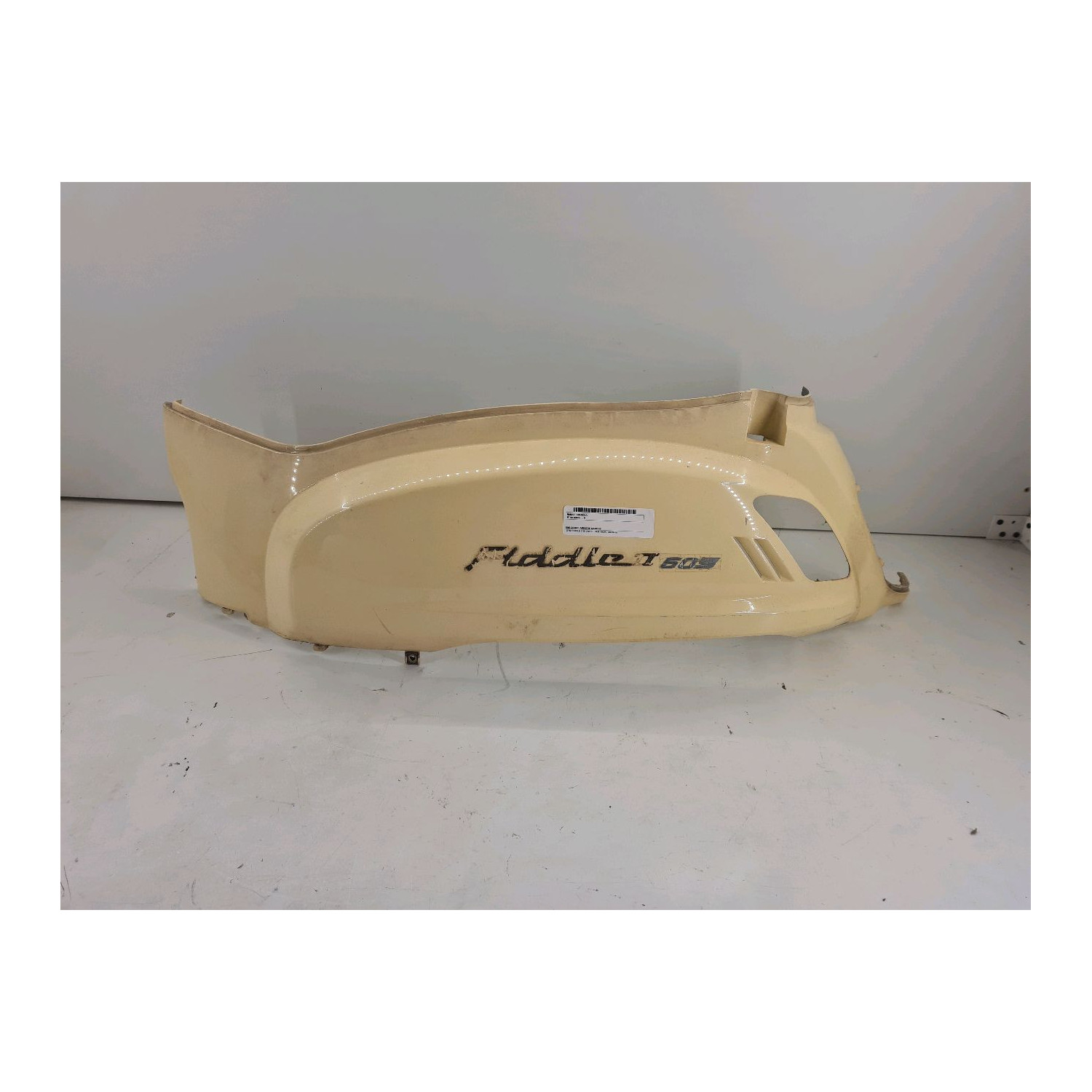 Demi coque arrière gauche  pour SYM FIDDLE 2 50