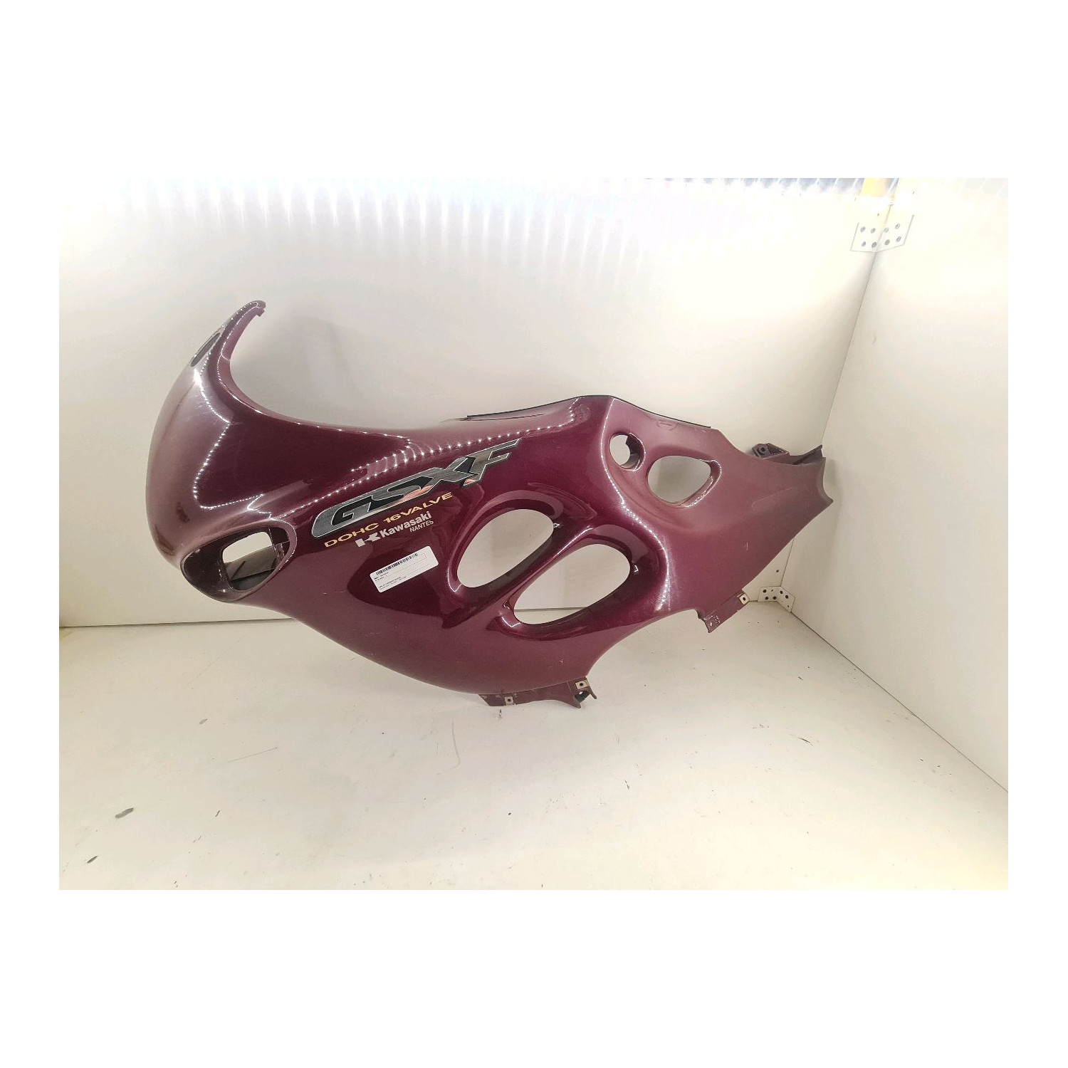 Flanc de carénage gauche  pour SUZUKI GSXF 750