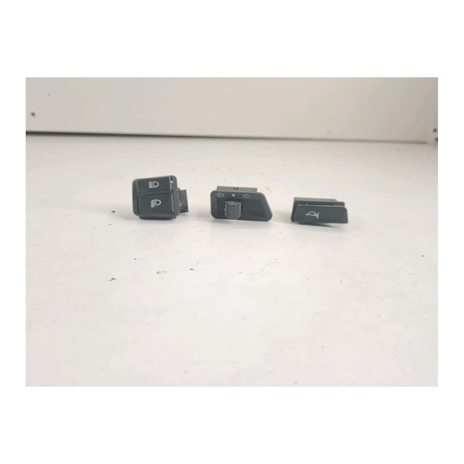 Commodo gauche gestion de l'éclairage  pour ORCAL ISCA 50