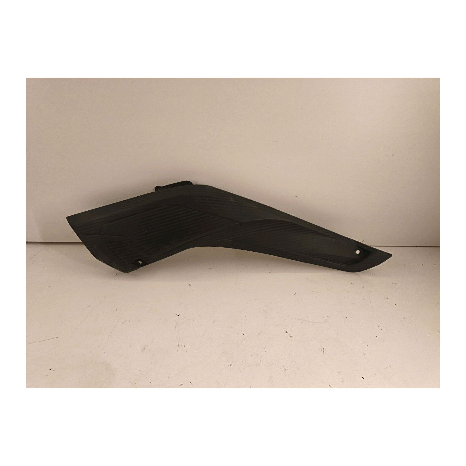 Cache latéral arrière sous selle droit  pour YAMASAKIII YM125T RS