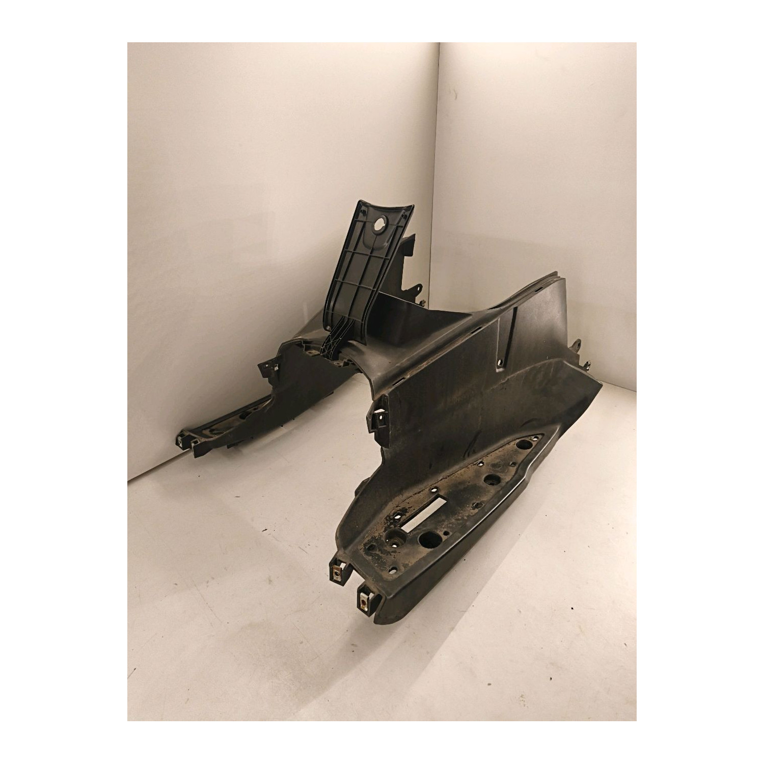 Tablier arrière  pour YAMASAKIII YM125T RS