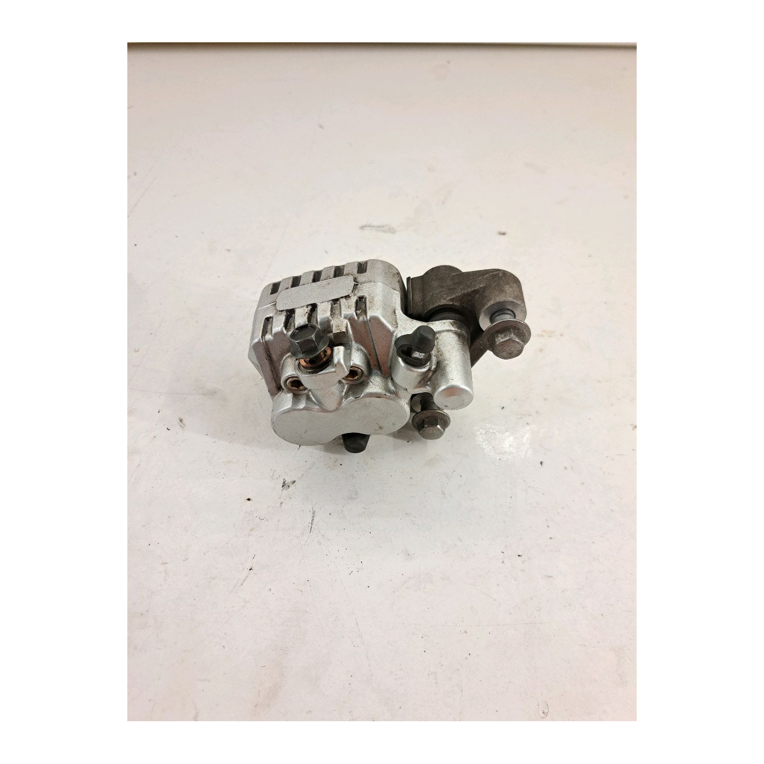 étriers de frein avant droit  pour YAMAHA CYGNUS 125