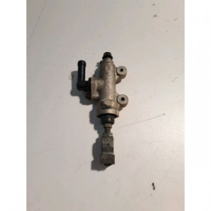 Maitre cylindre frein arrière  pour HONDA CBR 1000 F