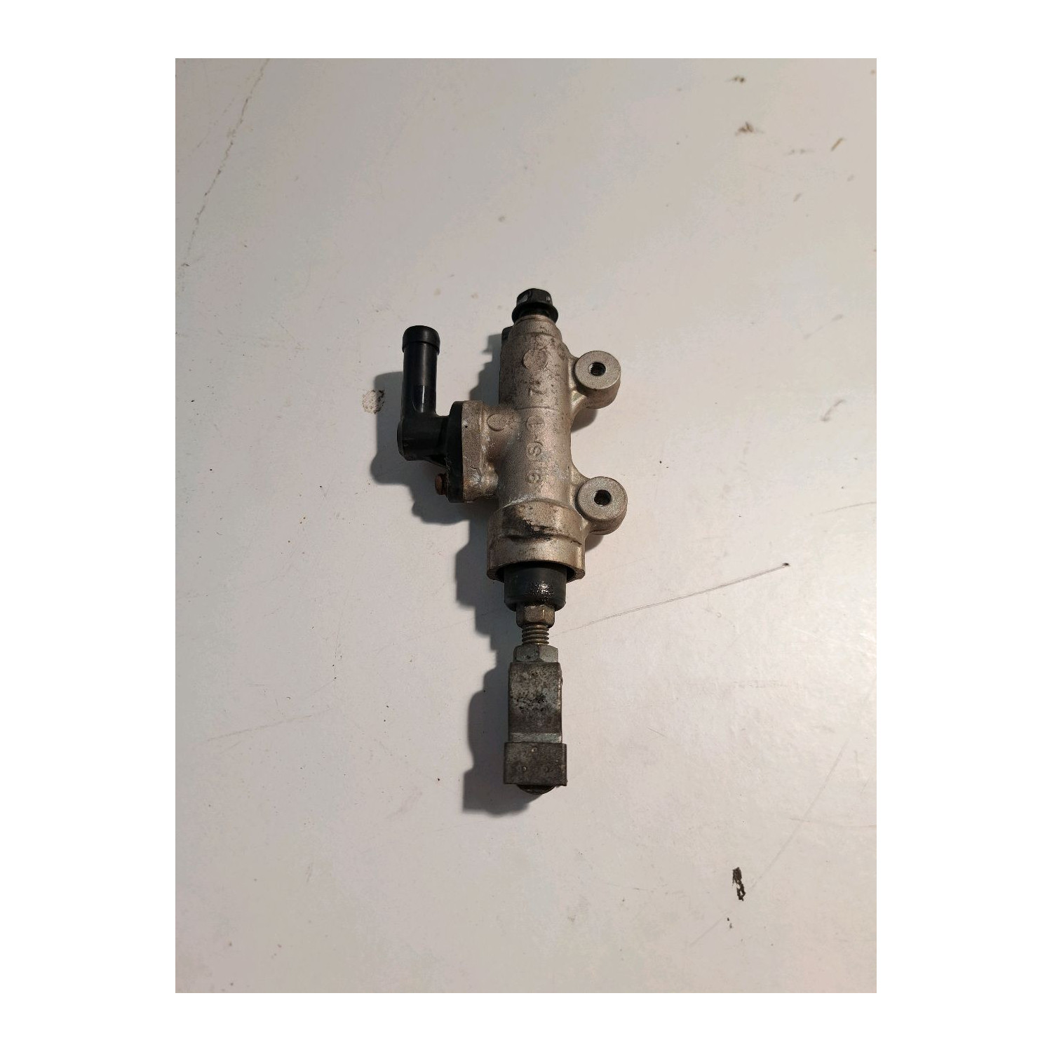 Maitre cylindre frein arrière  pour HONDA CBR 1000 F