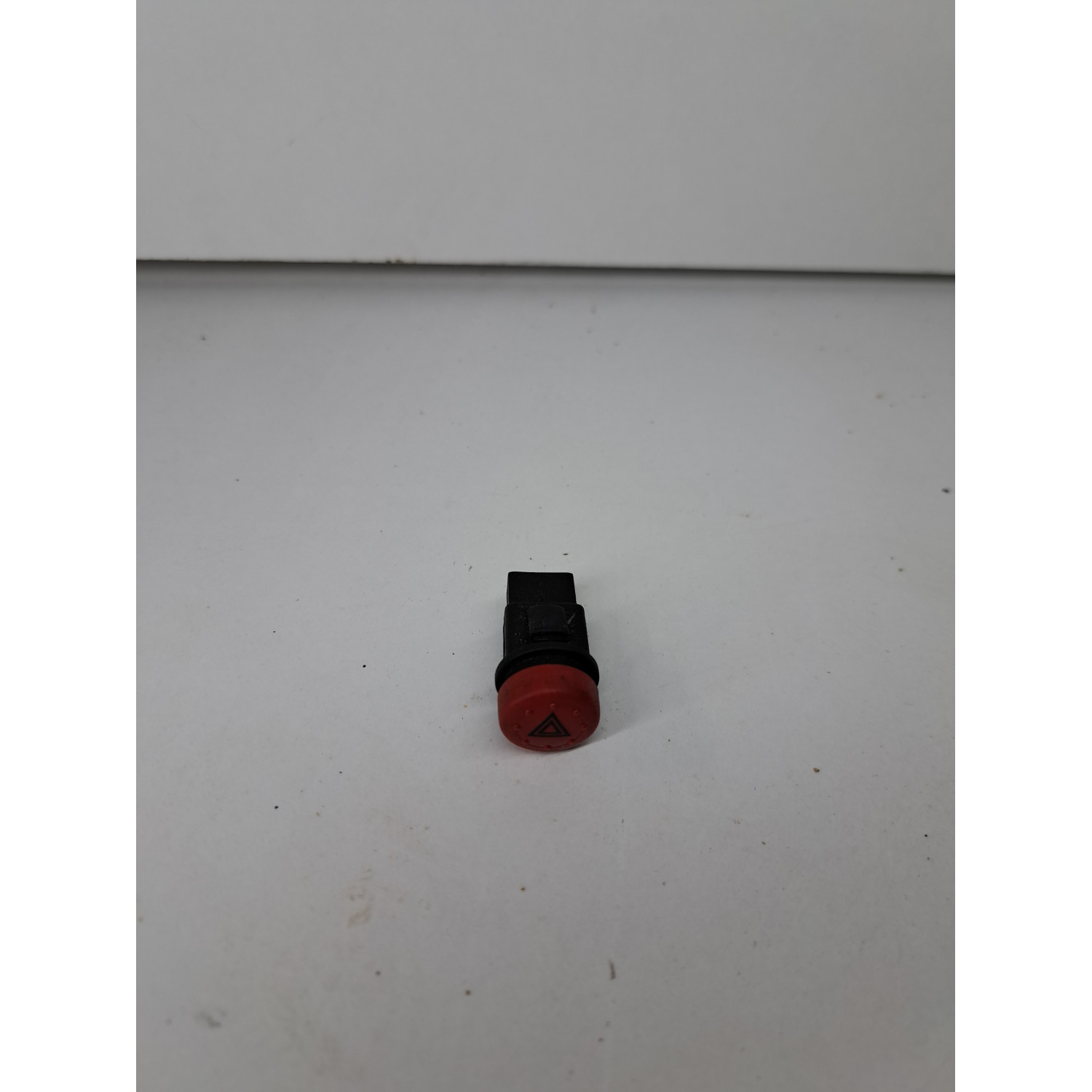 Interrupteur warning  pour PIAGGIO X9 125