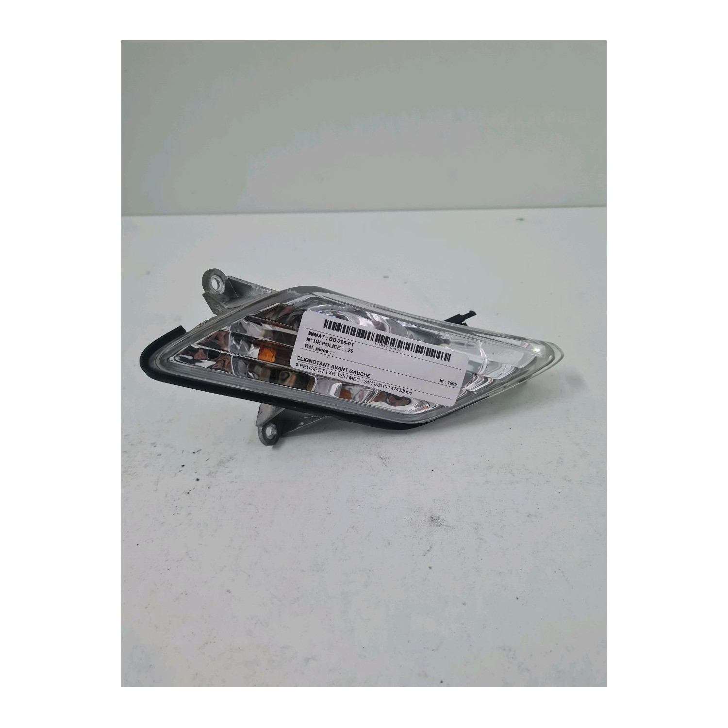 Clignotant avant gauche  pour PEUGEOT LXR