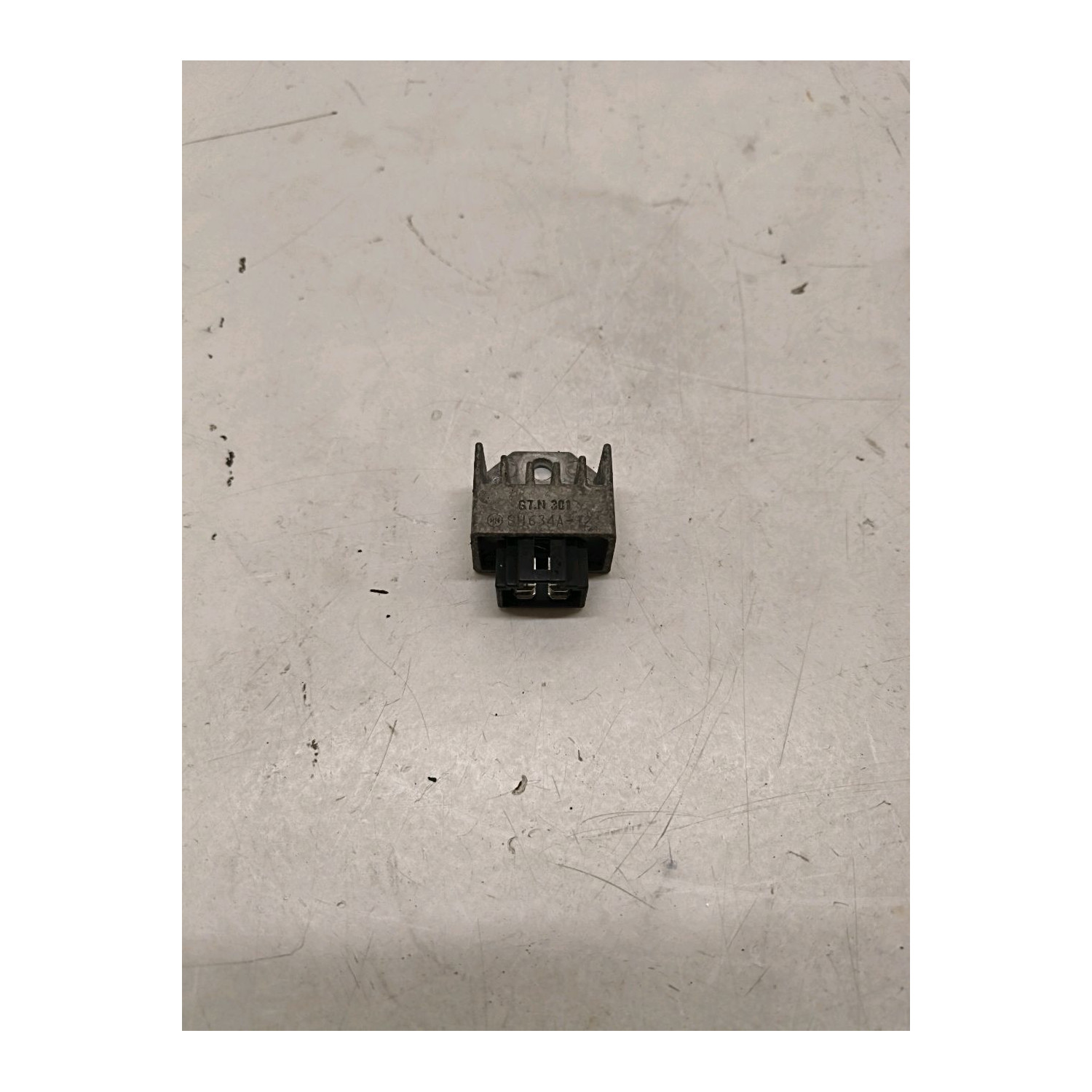 Régulateur  pour PEUGEOT ELYSTAR 50
