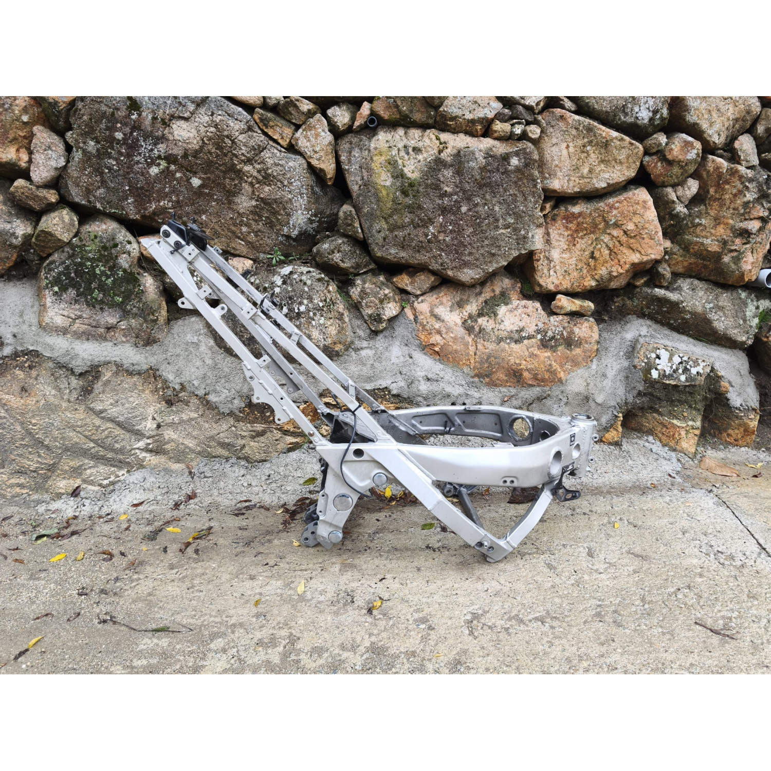 Cadre  pour KAWASAKI ZZR 600